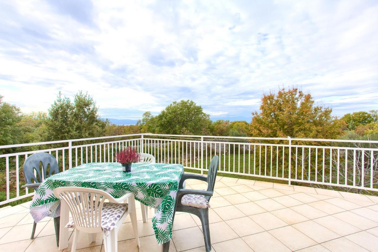 Rasopasno Apartment With Terrace And Private Parking 外观 照片