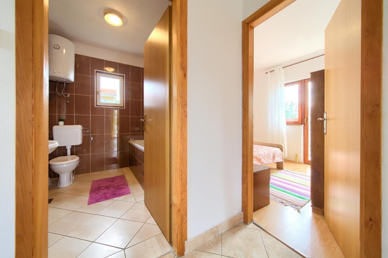 Rasopasno Apartment With Terrace And Private Parking 外观 照片
