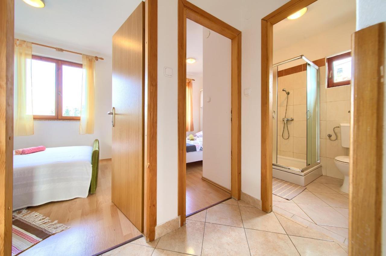 Rasopasno Apartment With Terrace And Private Parking 外观 照片